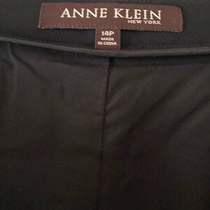 Anne Klein black 2 piece suit size 14P